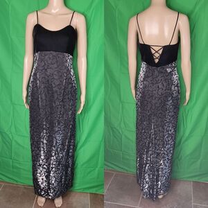 Scott McClintock Women's Black and Silver Evening Party Dress.